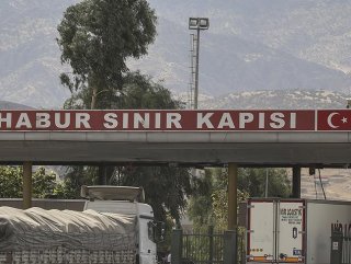 4 PKK terrorists surrender to Turkish forces