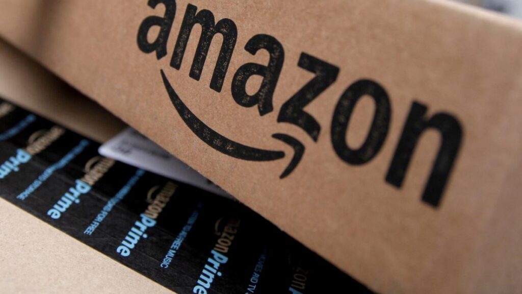 Amazon to hire 100,000 new employees