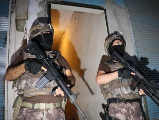 At least nine Daesh terrorists arrested in Turkey
