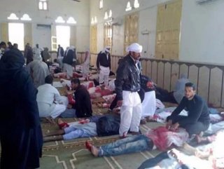 Bomb attack targeting mosque in Egypt: 305 killed