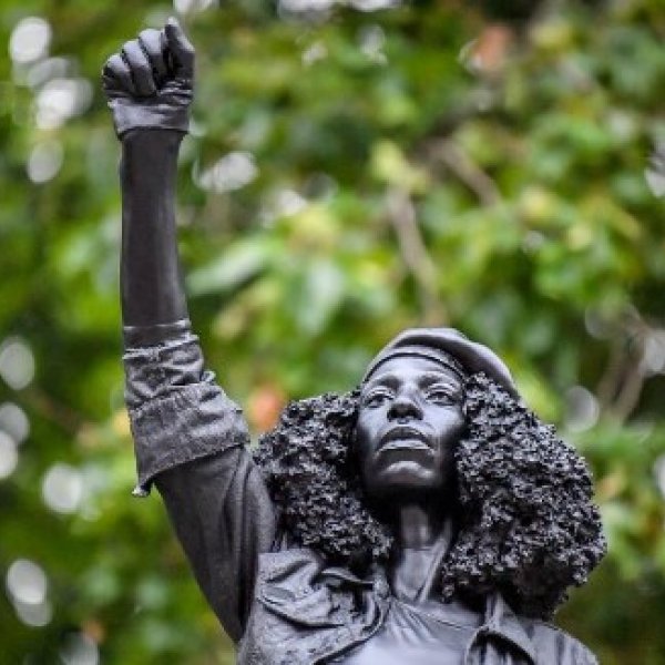 British gov't removes statue of Black Lives Matter protester