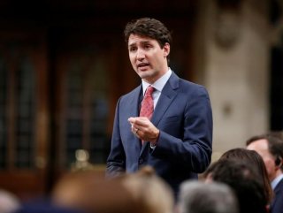 Canadian PM to intervene in religious symbol ban