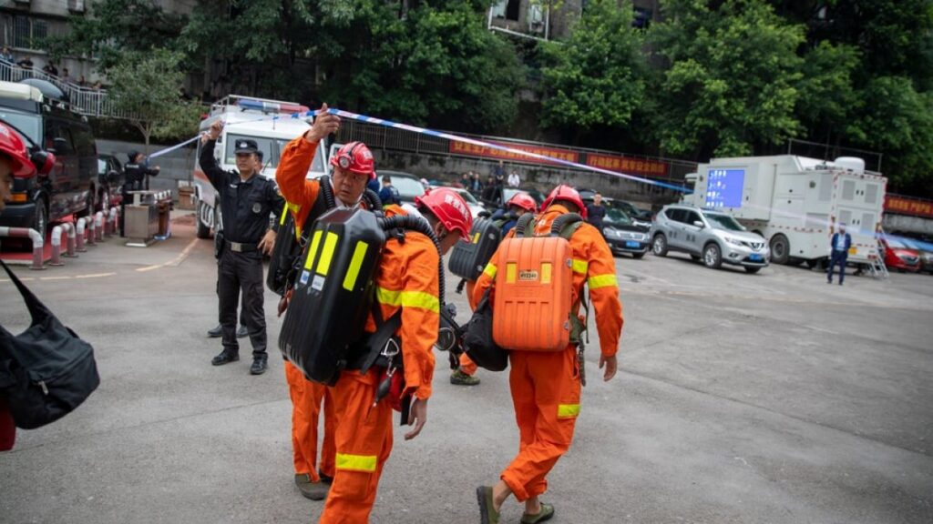 Coal mine accident kills 16 in China