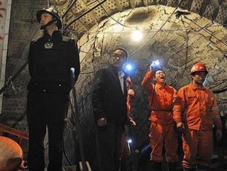 Coal mine gas explosion kills 15 in China