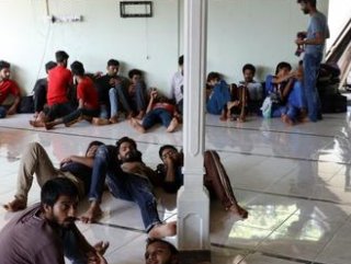 Communal tensions flare in Sri Lanka