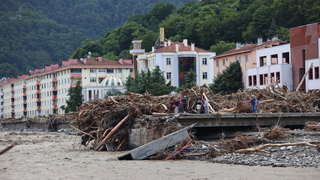 Death toll from floods in Black Sea region rises to 51