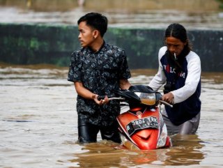 Death toll rises to 21 in Indonesia
