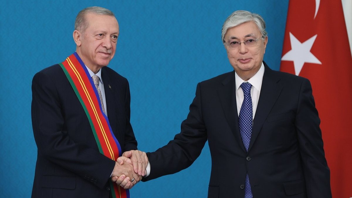Erdoğan awarded Order of Friendship by his Kazakh counterpart