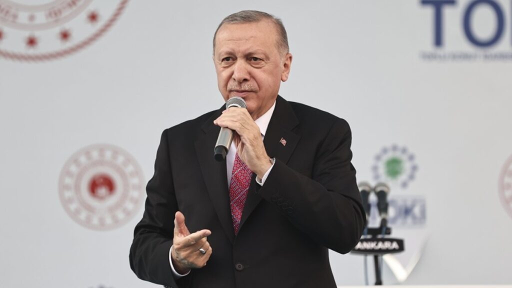 Erdoğan hails country's public housing projects