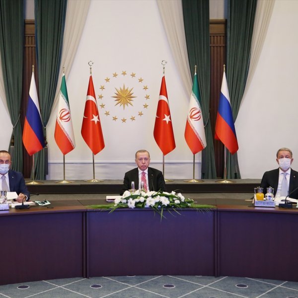 Erdoğan, Putin, Rouhani discuss Syrian issue