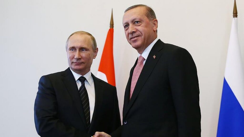 Erdoğan, Putin talk over phone to discuss regional issues, Turkey's possible operation