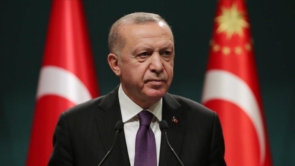 Erdoğan reiterates his warning to Greece on armed islands