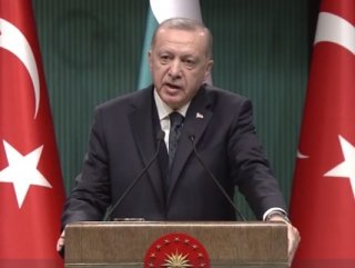 Erdoğan slams EU over refugee crisis