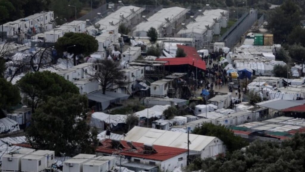 EU, Greece agree to establish reception center for refugees