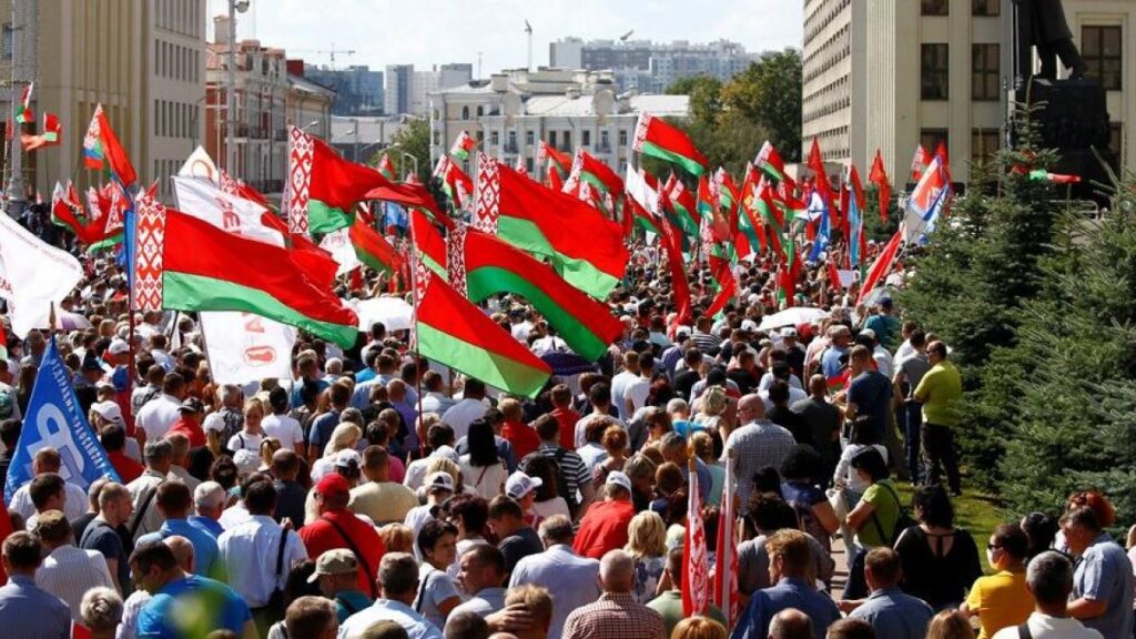 EU plans to impose sanctions over Belarus unrest