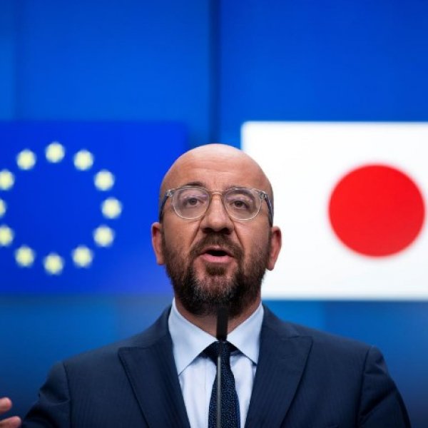 EU urges China on Hong Kong principle