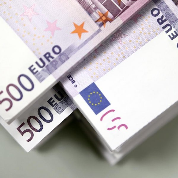 Eurostat reports bloc's annual inflation rate up