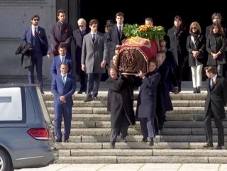 Exhumation of dictator Franco’s remains begins