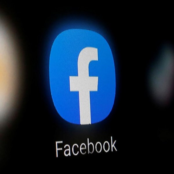Facebook pulls Trump posts over virus misinformation