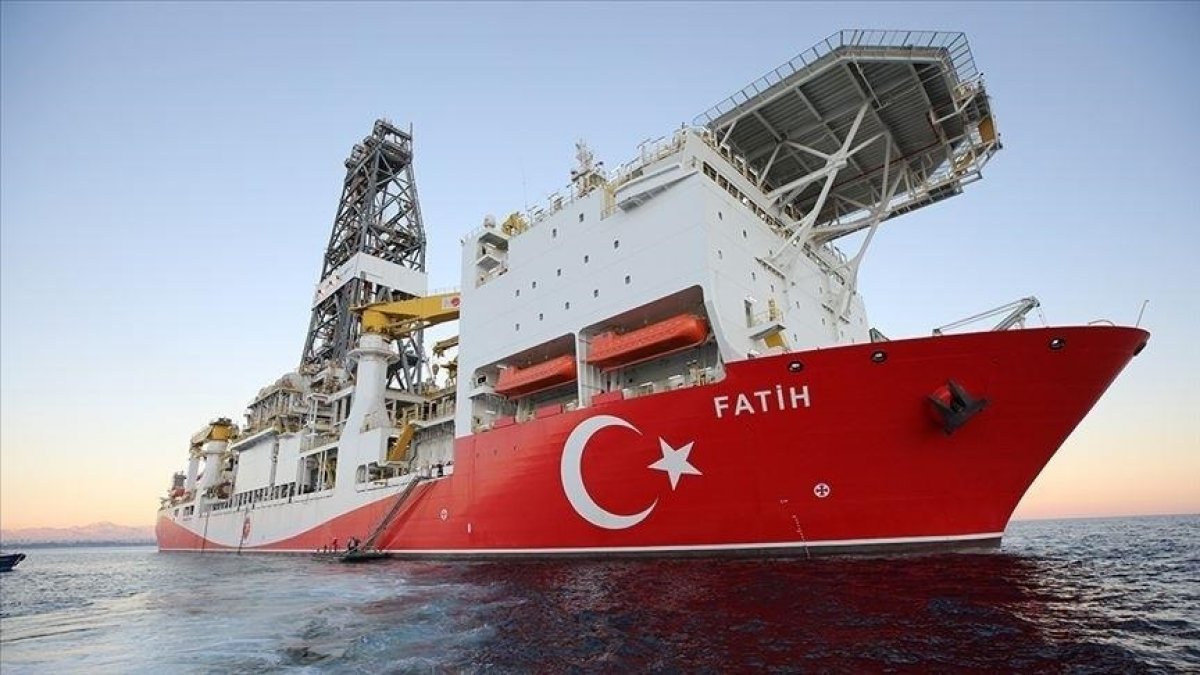 Fatih drill ship starts work on third exploration well