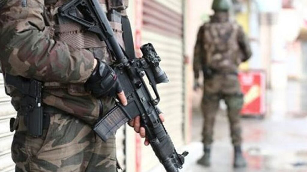Five more PKK terrorists surrender to Turkish forces