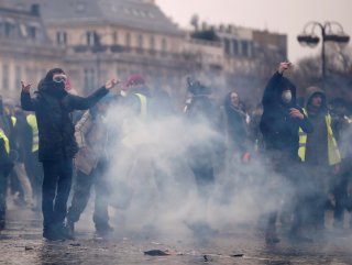 France: 102 Yellow Vests arrested as protests continue