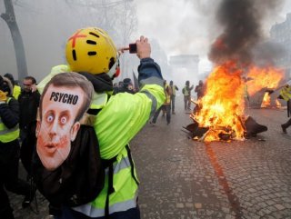 France marks 1st anniversary of Yellow Vests protest