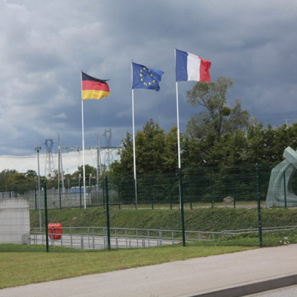 France to start border controls with Germany
