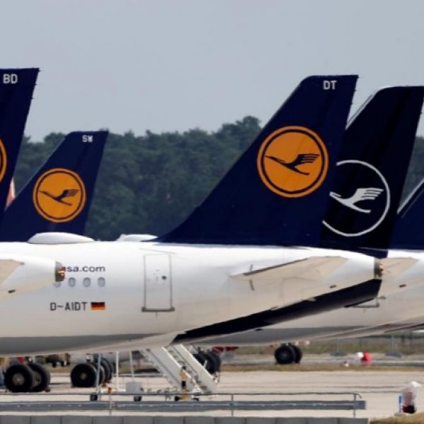 German airline soars after top shareholder backs bailout