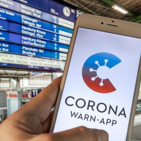 Germany launches coronavirus tracing app