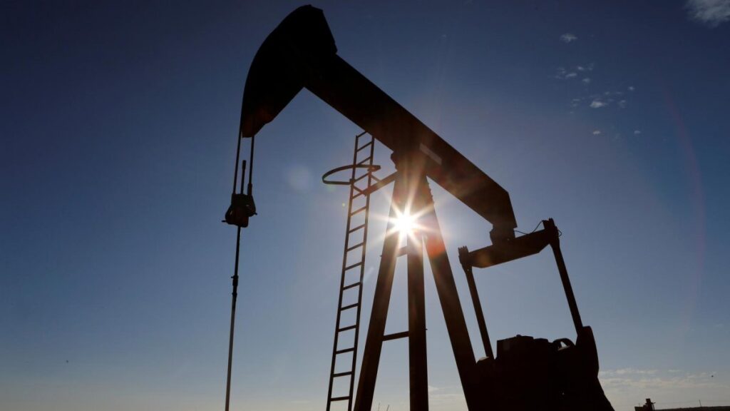 Global oil prices down over rise in US stocks