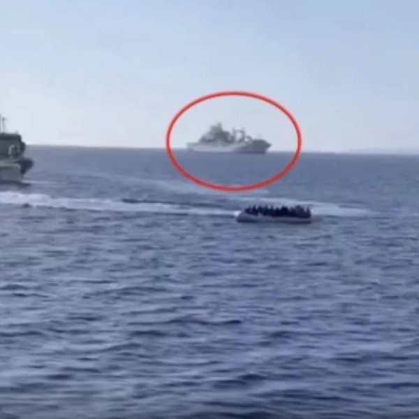 Greek Coast Guard violate asylum seekers' rights