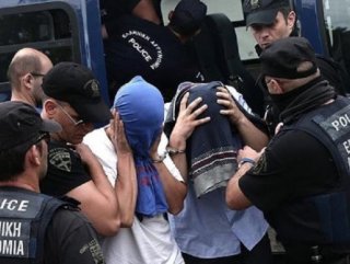 Greek media: FETO terror suspects fleed during the fire
