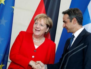 Greek PM asks Merkel to negotiate on reparations