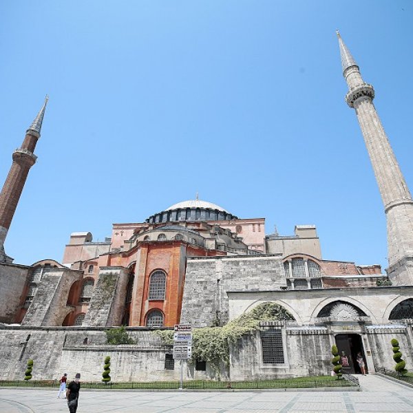 Hagia Sophia protocol turned museum into mosque signed