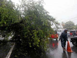Heavy rains effect tens of thousands in Sri Lanka
