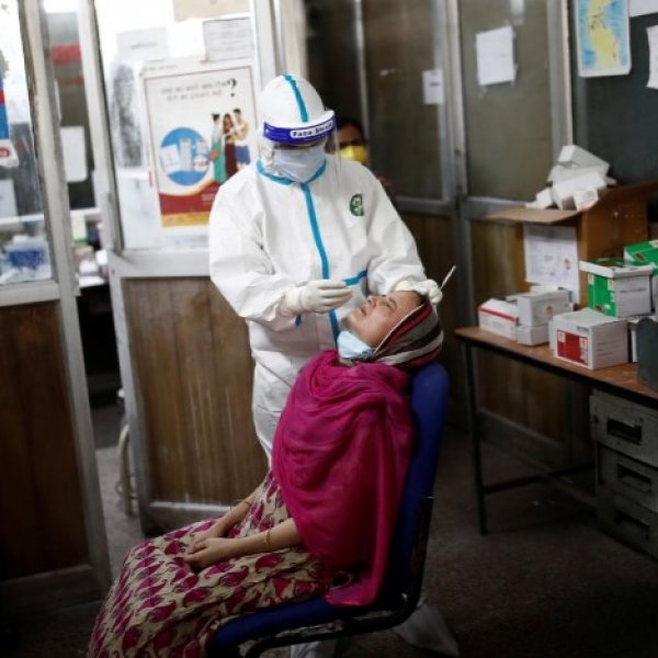 India coronavirus cases hit record high