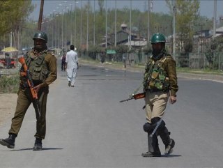 India moves to remove all special provisions to Kashmir