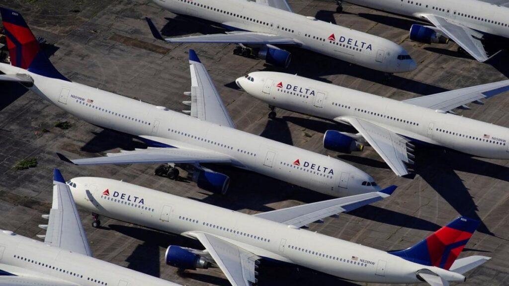 International Air Transport Association warns 1.3M airline jobs at risk