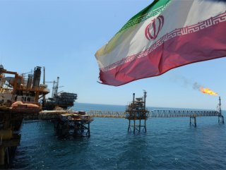 Iran says it will continue exporting oil