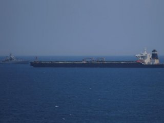 Iran threatens to seize British ship
