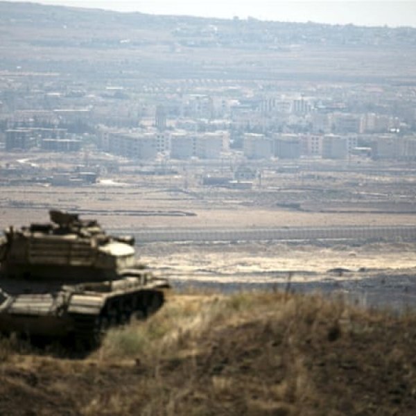 Israel strikes Syrian army positions in retaliatory attack