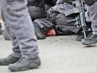 Israeli forces arrested three employees of Al-Aqsa