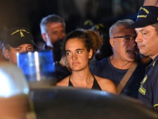 Italian gov’t arrest rescue ship captain