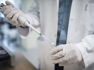 Italy, UK cooperate on coronavirus vaccine