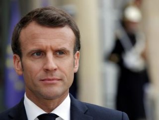 Macron calls more dialogue with Iran