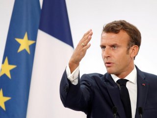 Macron to give up presidential pension