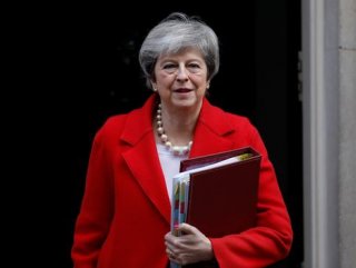 May meets NATO chief in London