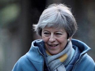 May tries to break Brexit deadlock with EU concessions