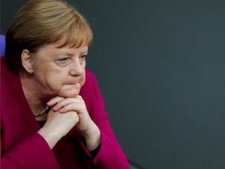 Merkel’s coalition government loses power
